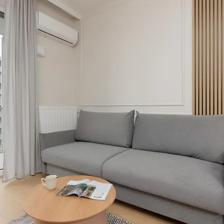 דירה Wola Spacious Flat With Air Conditioning & Balcony By Renters *